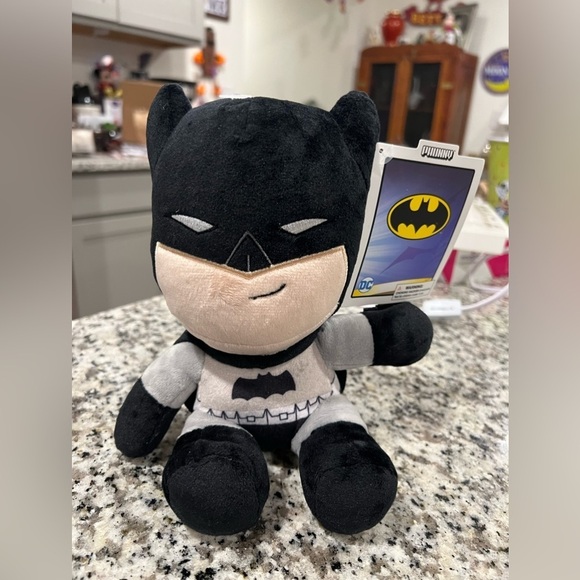 NEW! Kidrobot Phunny Batman 7 in Plush NWT! DC Comics Collectible Plushy 🖤🩶 - Picture 3 of 8